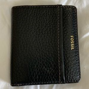 Fossil wallet